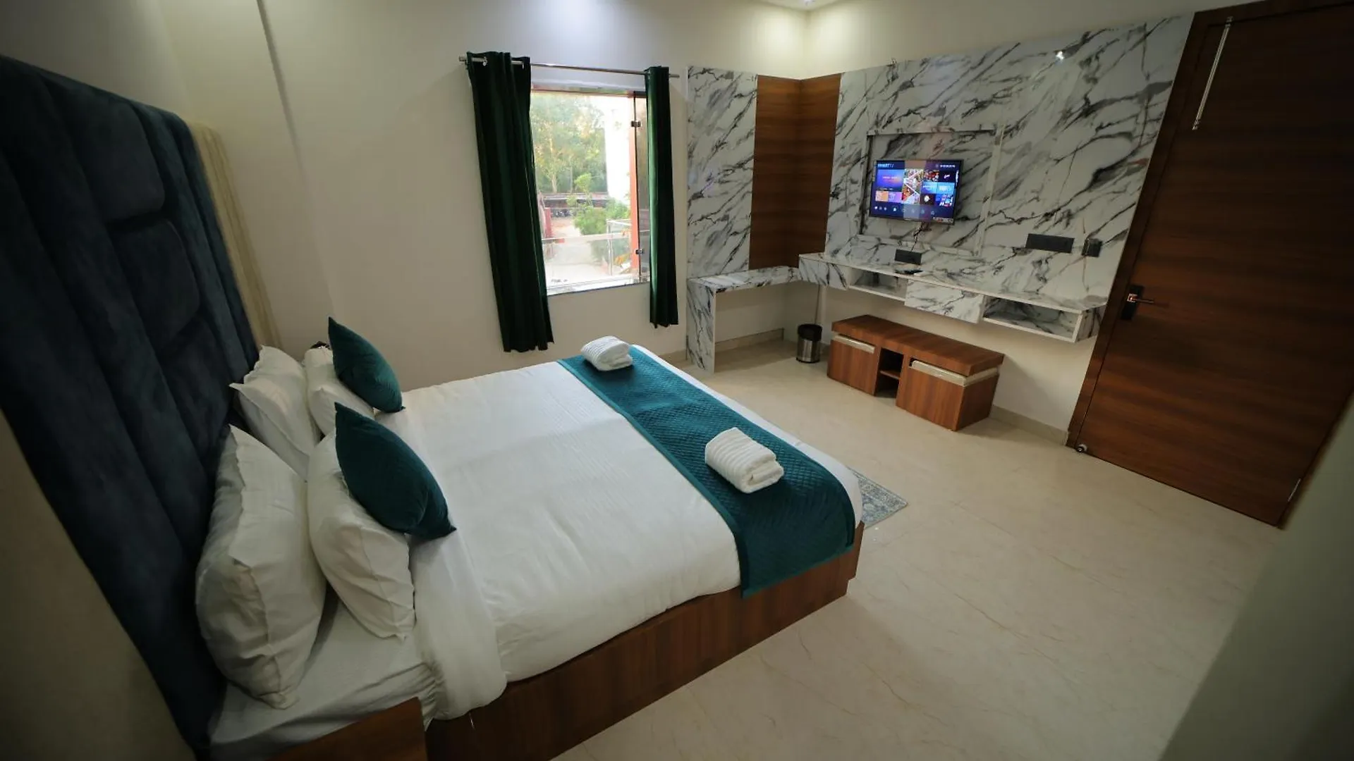 Hotel Dev Villas Agra