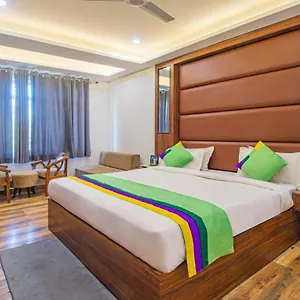 Hotel Treebo The Empire Near Taj Mahal Agra