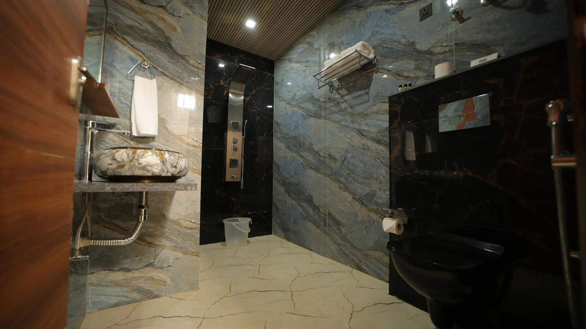 ***  Hotel Dev Villas Agra  India