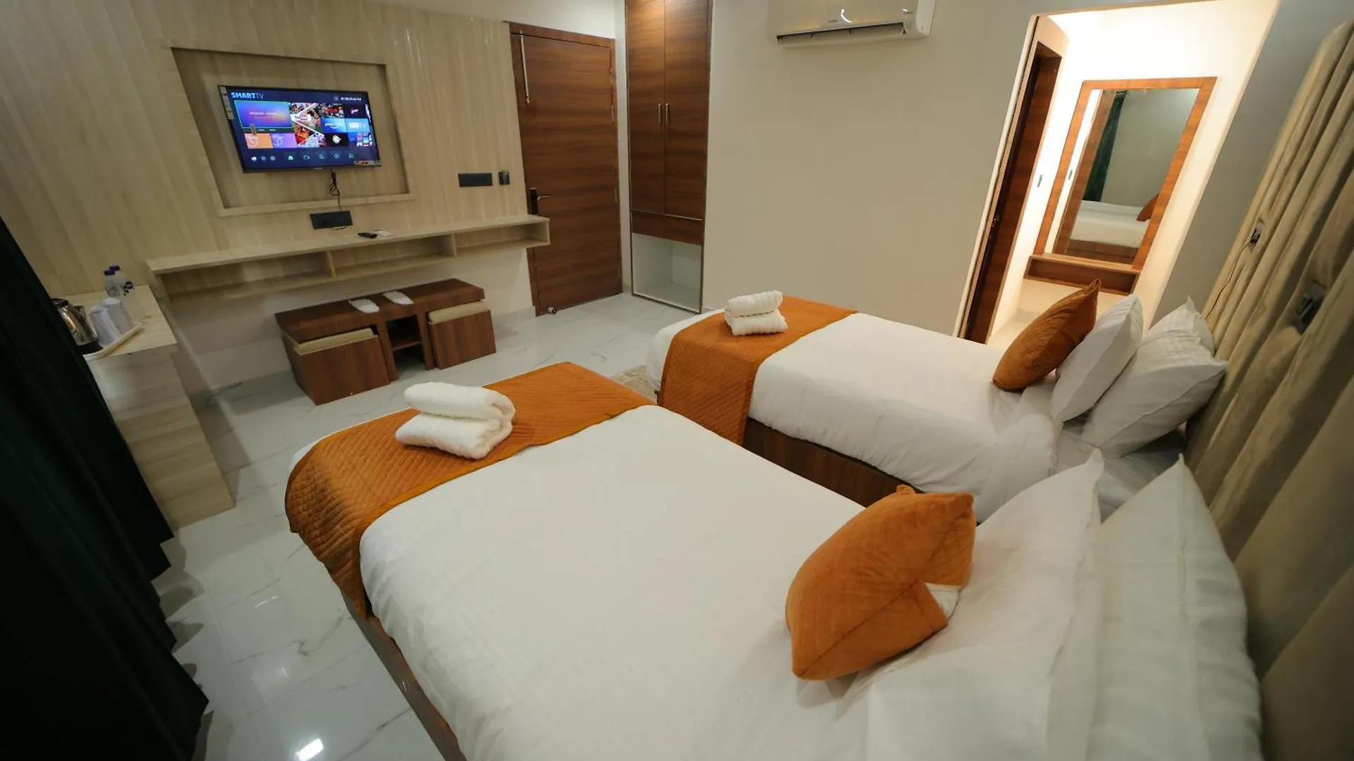 ***  Hotel Dev Villas Agra  India