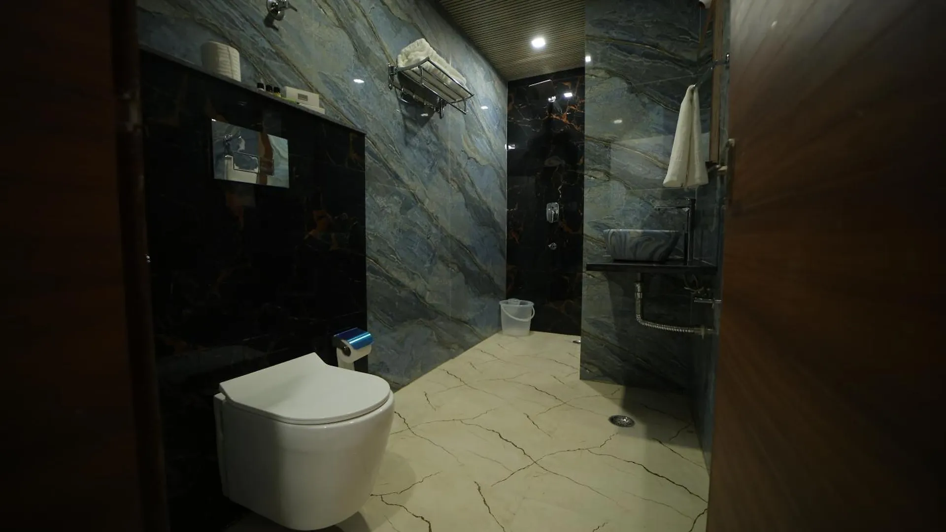 Hotel Dev Villas Agra  3*, Agra (Uttar Pradesh)