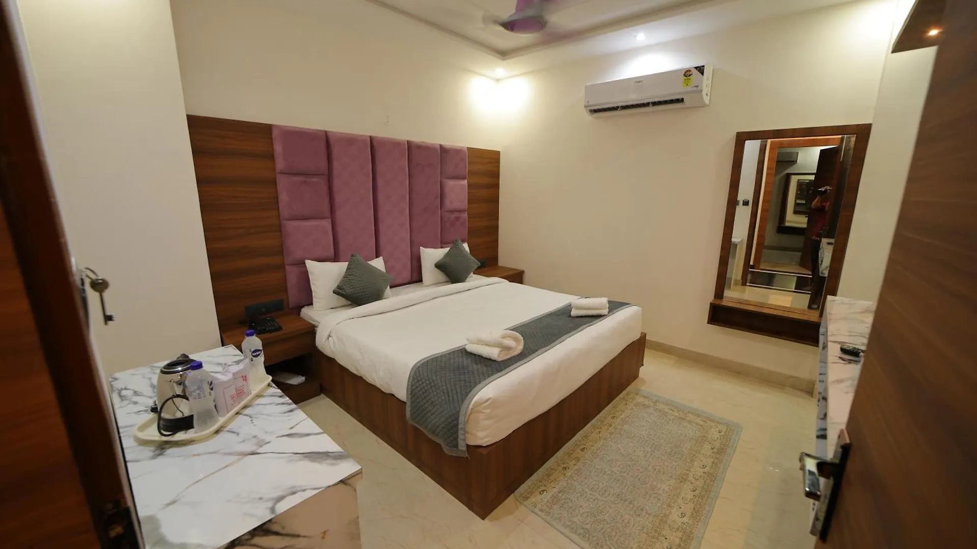 Hotel Dev Villas Agra