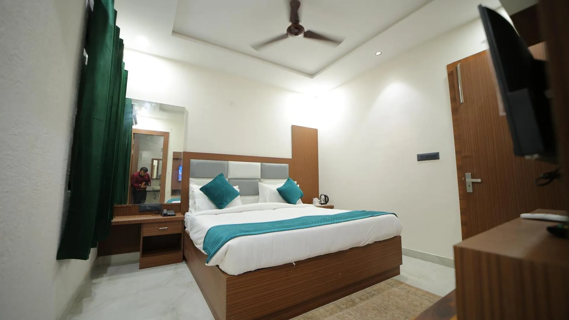 Hotel Dev Villas Agra